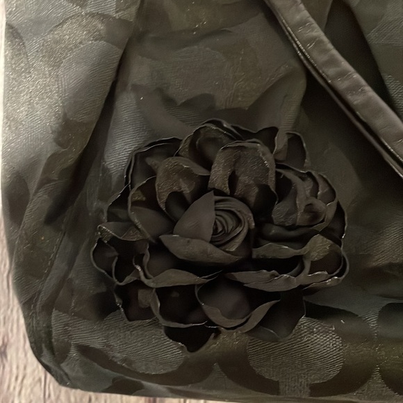 Coach All Black Leather handle Shoulder Bag - Picture 6 of 9